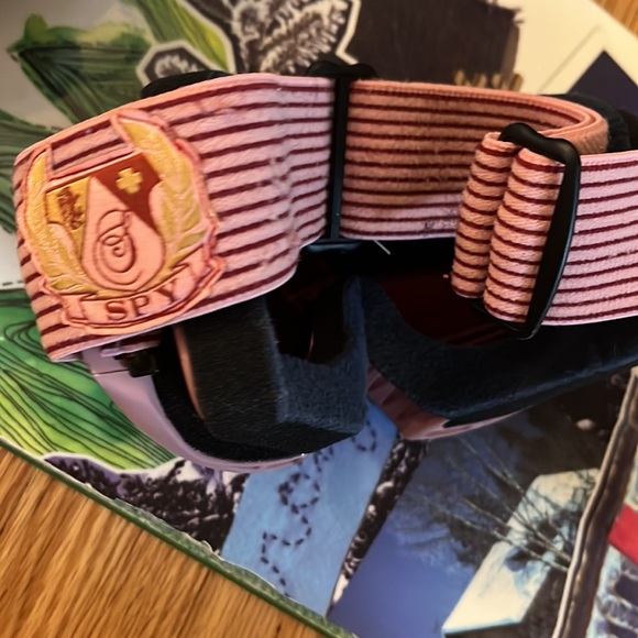Spy snowboard goggles - Picture 2 of 2